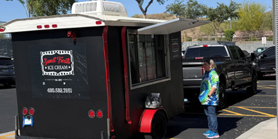 Salibas-ice-cream-truck