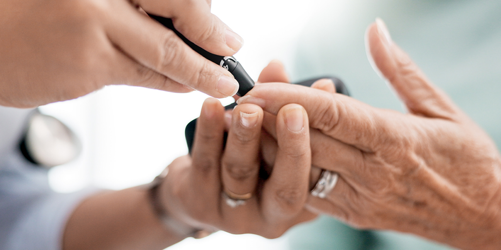 Testing blood for safe insulin use in older adults