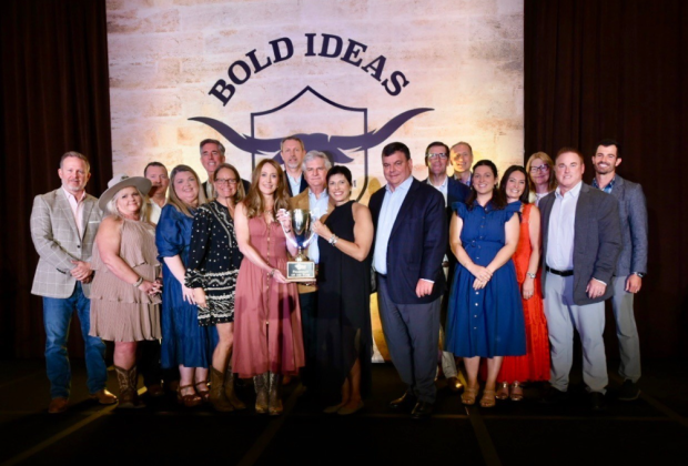 PMM-pharmacies-of-year-2025 Southern Pharmacy Service's Pink Hill and Guardian Pharmacy of Jacksonville accept award for pharmacy of the year